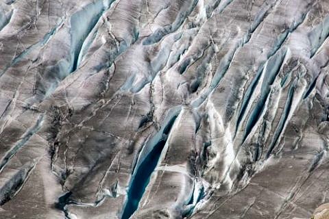 Zum Artikel "Gletscherschwund in den europäischen Alpen"